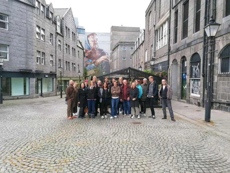 Visite guidée privée à pied sur le thème du street art à Aberdeen