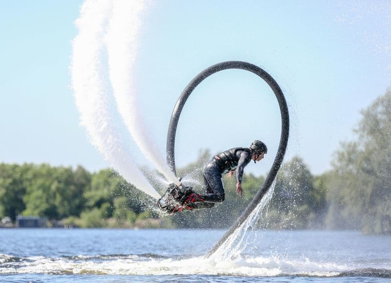 Billet 20 minutes d'expérience en flyboard, hoverboard ou jetpacking à Amsterdam
