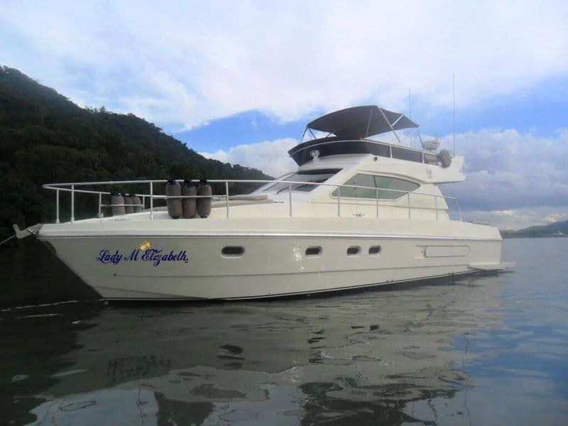 Ferretti 43 (Motorboat)