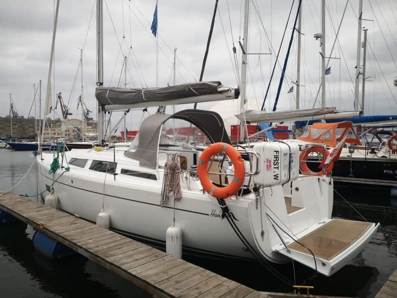 Hanse 348 (Sailboat)