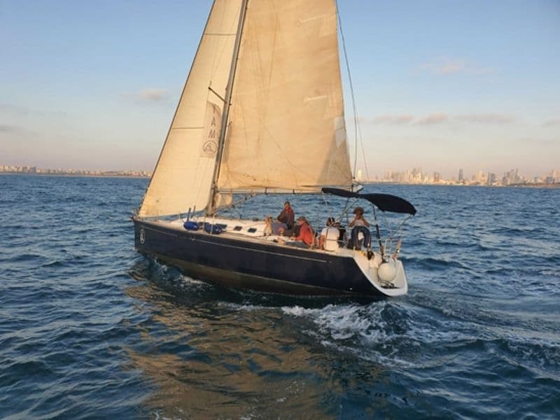 Bénéteau First (Sailboat)