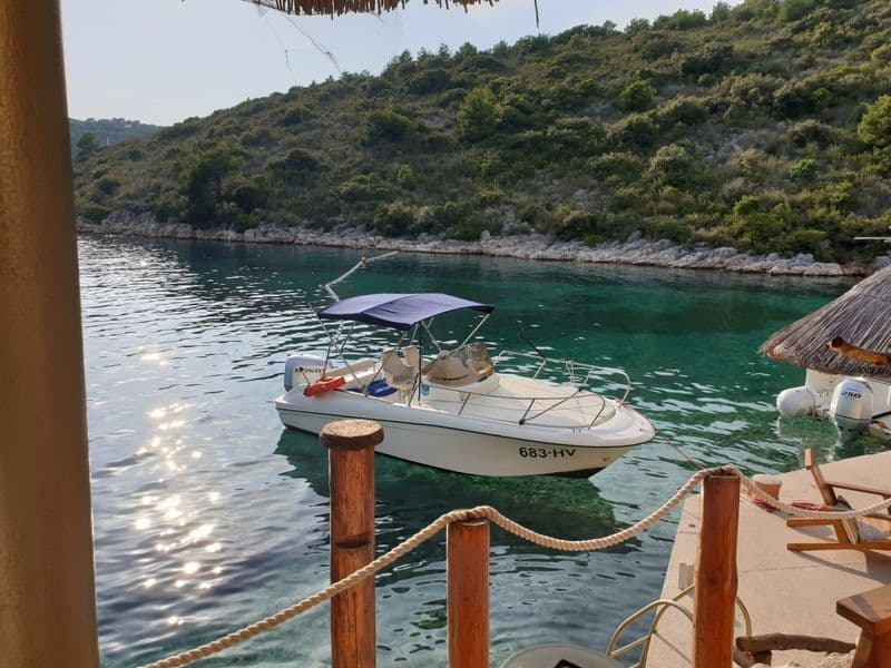 Insidias Marine HM 22 Fly (Motorboat)