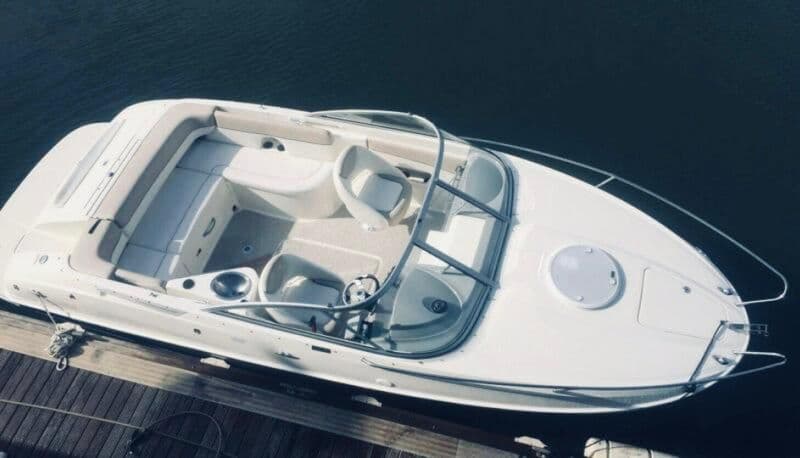 Bayliner marine 702 (Motorboat)