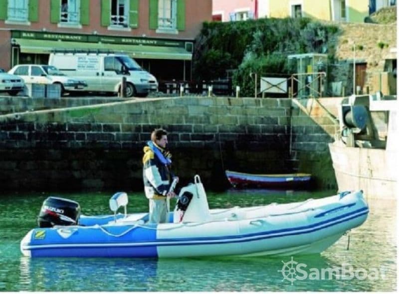 Zodiac Sundream (Semi-rigid)