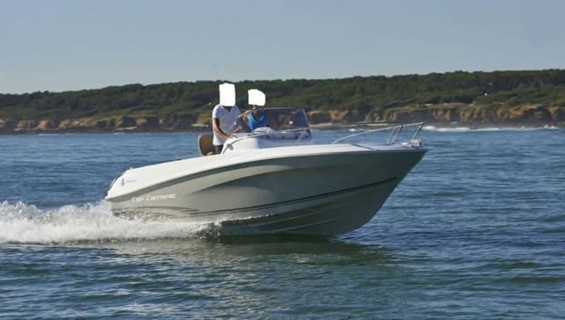 Jeanneau Cap Camarat 6.5 CC (Motorboat)