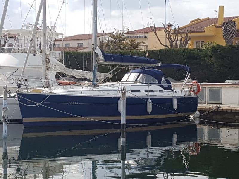 Bénéteau Oceanis 373 (Sailboat)