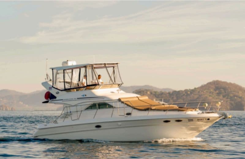 Sea Ray 400 Sedan Bridge (Motorboat)