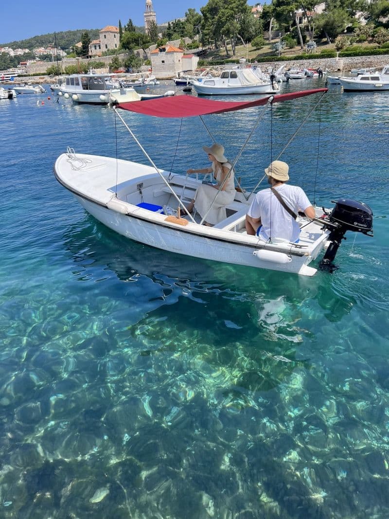 Billet Jugoplastika (Motorboat)