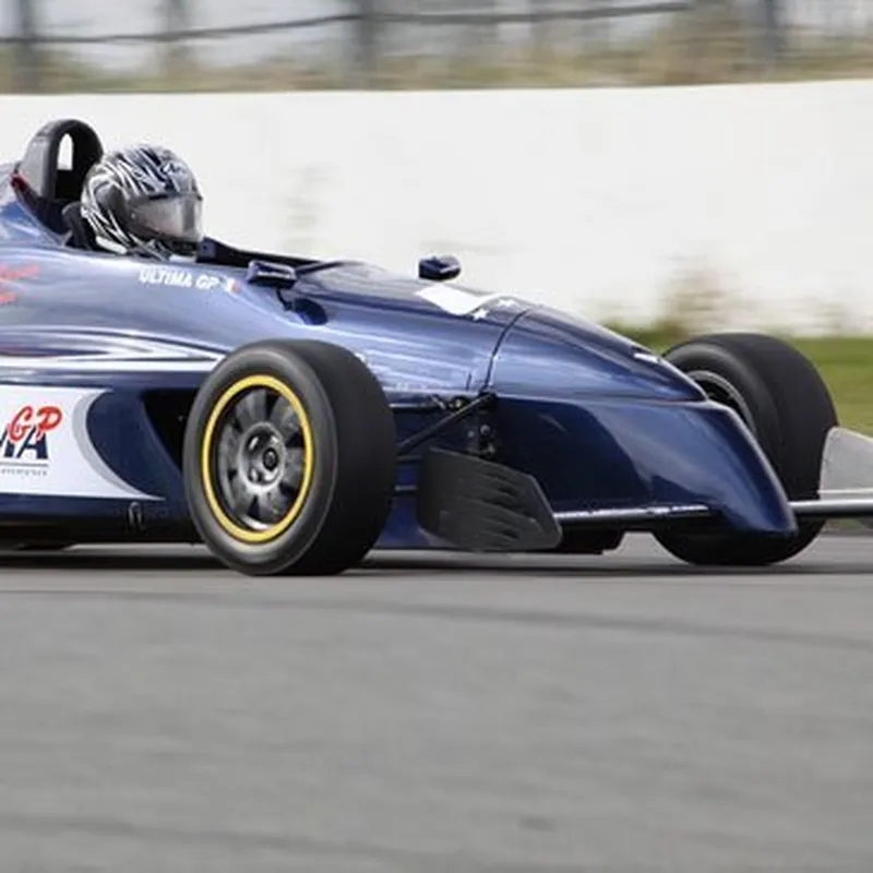 Stage en Formule Renault sur le Circuit de Lohéac