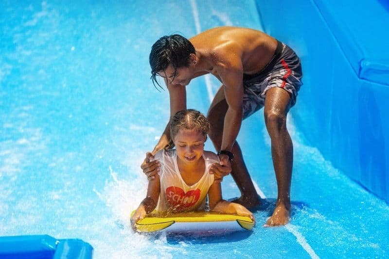 Surf House Phuket à Patong