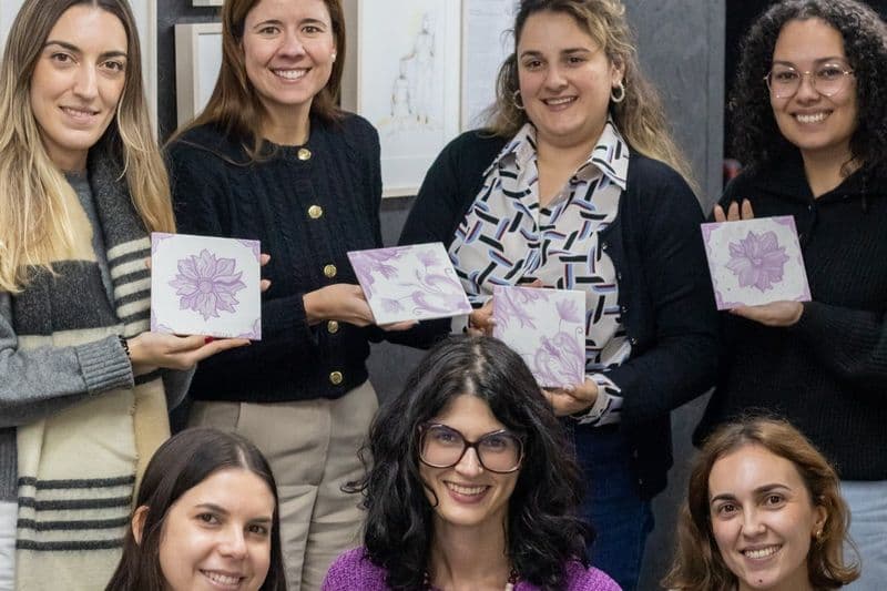 Porto : Atelier guidé de peinture sur carreaux + collation et vin