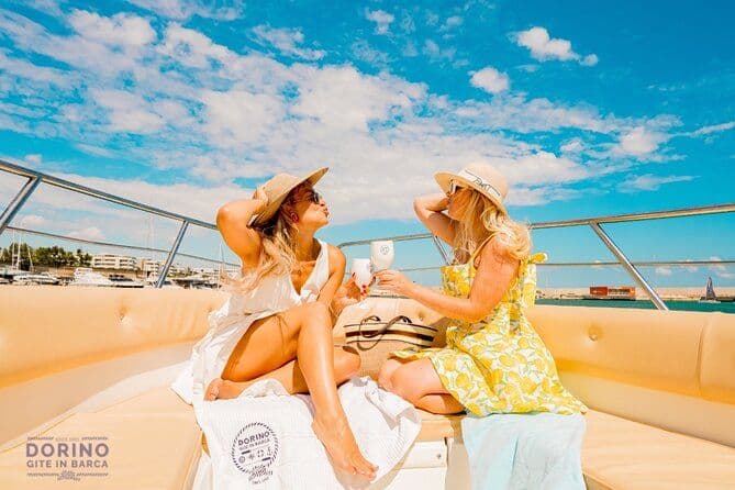 Polignano a Mare : excursion en bateau de luxe, apéritif, plongée et snorkeling