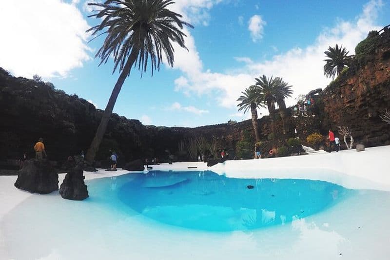 Visite de Jameos del Agua, Cueva de los Verdes et point de vue depuis la falaise