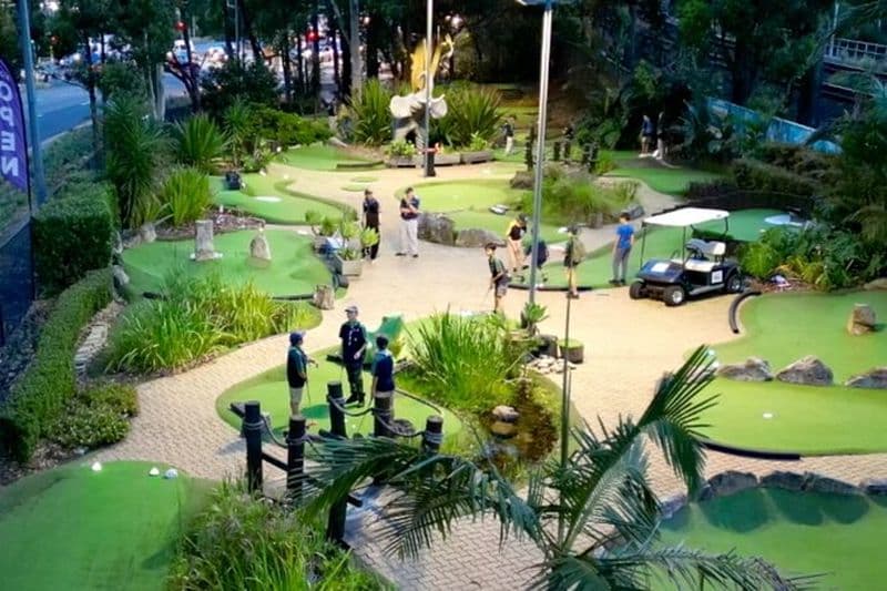 Expérience de minigolf 18 trous à Gordon