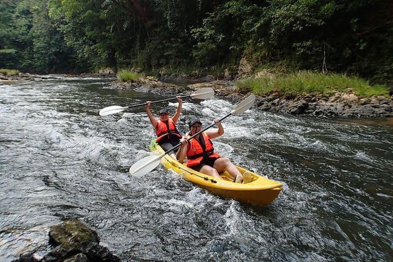 Aventure Kayak plaisir à Kuching
