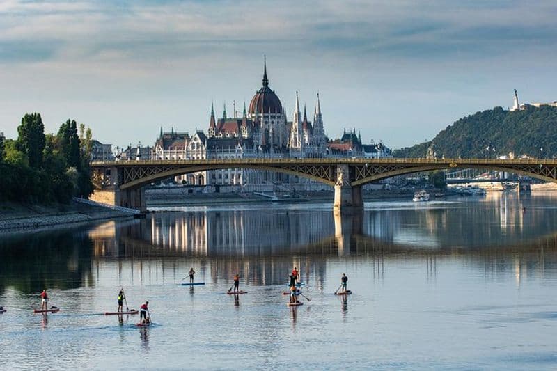 Sunrise SUP au coeur de Budapest