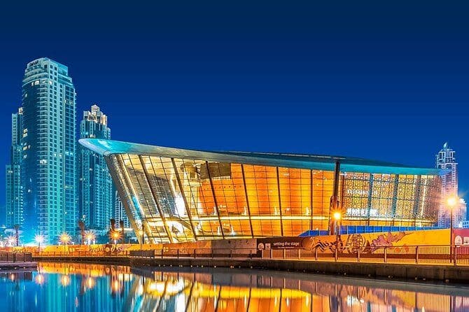 Grande visite de l'opéra de Dubaï avec transfert privé