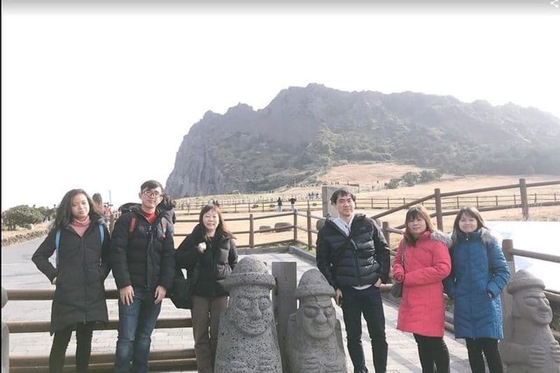 Excursion en taxi privé sur l'île de Jeju: visite d'une journée UNESCO