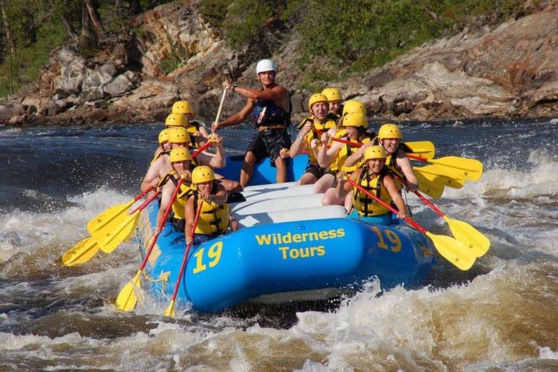 Excursion d'une journée en rafting haute aventure