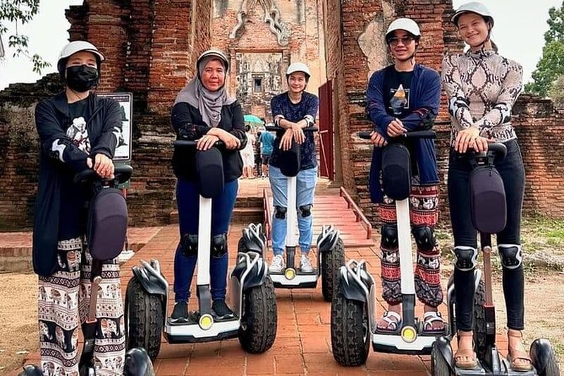 Aventure en Segway vers tous les monuments célèbres d'Ayutthaya