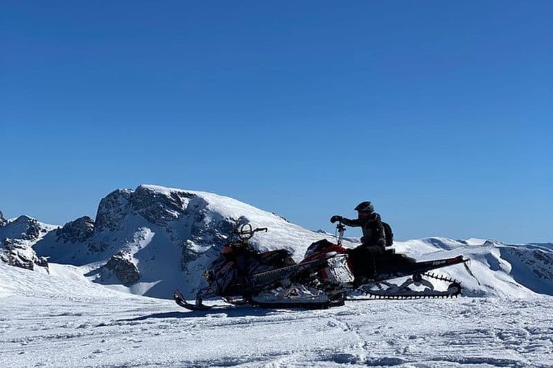 Motoneige privée de 3 jours sur 7 lacs de Rila et Panichishte