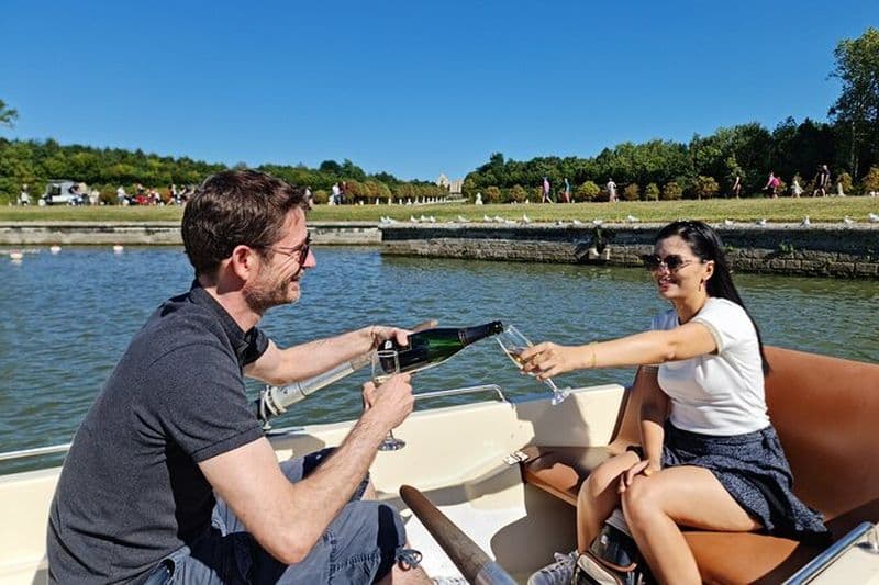 Versailles Golf Panier Visite guidée et bateau romantique avec champagne
