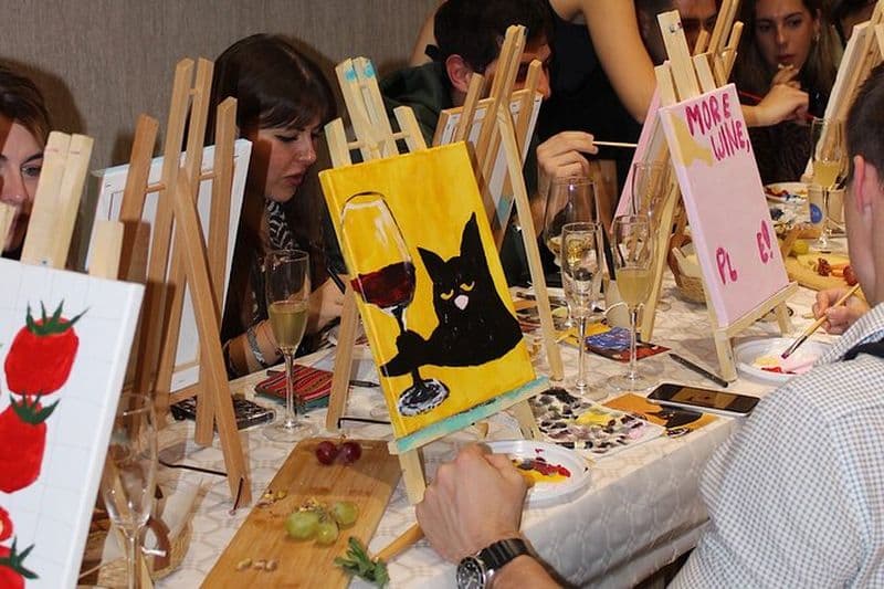 Art Party : Peinture, Gorgée et Fun à Alicante