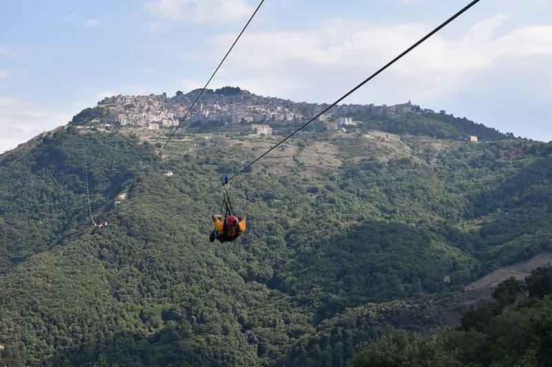 Vol avec la Zipline Sicile à San Mauro Castelverde