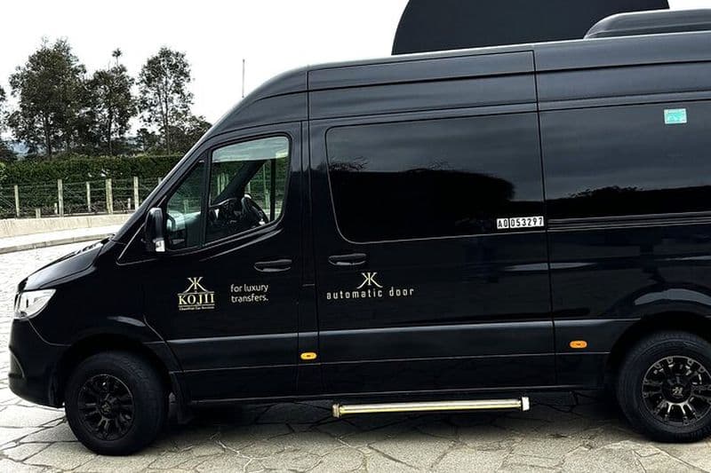 Location de fourgonnette privée MEL Airport Transfer à Melbourne CBD