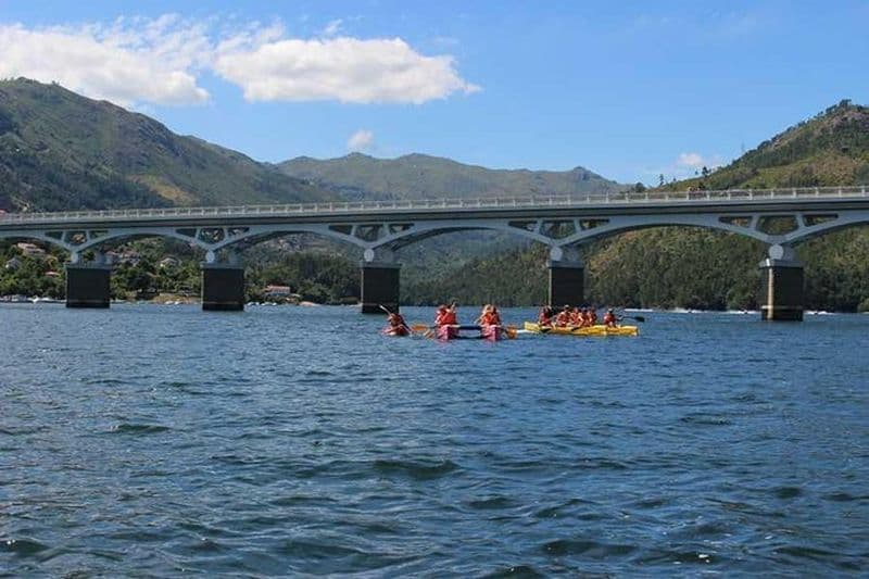 Billet Kayak Experience & Gerês Tour, de Porto
