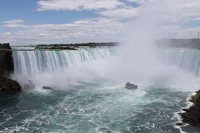 Billet Excursion d'une journée aux chutes du Niagara au départ de Toronto avec dégustation de vins