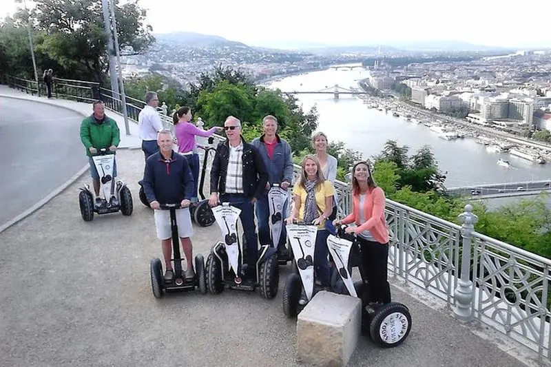 Visite guidée de l'île Margaret ou de la citadelle en Segway Budapest