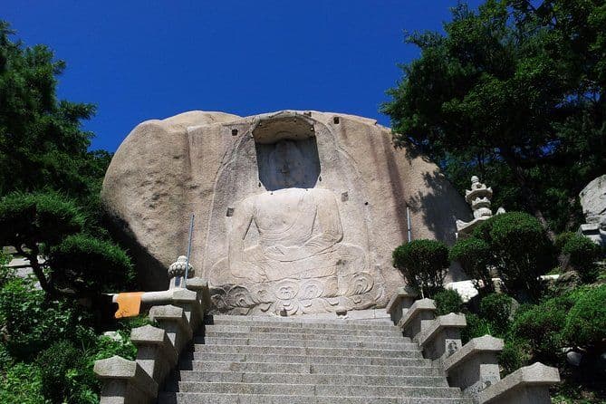 Randonnée privée à Bukhansan et au spa de style coréen (déjeuner inclus)