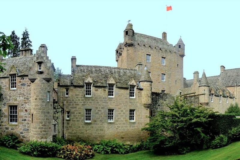 Billet Inverness Tour-Cawdor Castle & Culloden Battlefield, ClavaCairns