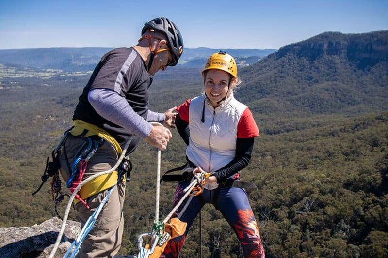 Aventure d'une demi-journée en rappel dans le parc national des Blue Mountains