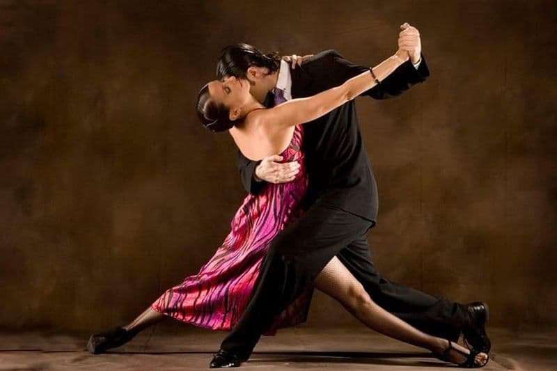 Spectacle de tango Buenos Aires, avec dîner et leçons de danse