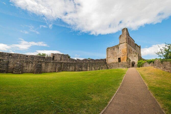 Depuis Cardiff : 3 châteaux incroyables, l'abbaye de Tintern et la ville romaine de Caerleon