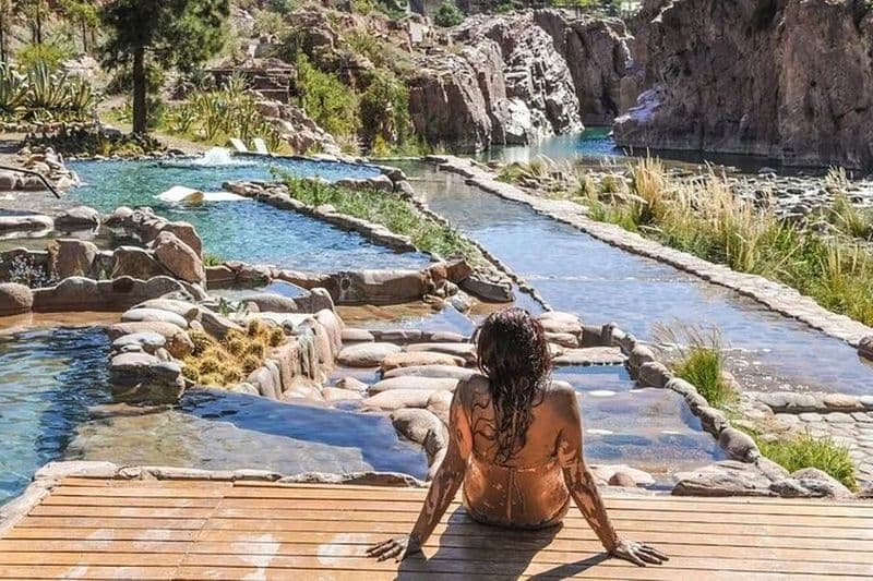 Journée complète au spa thermal de Cacheuta avec nourriture et transport