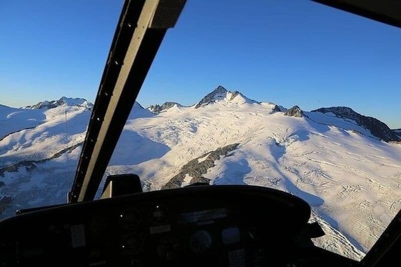 Tour panoramique en hélicoptère au-dessus du glacier
