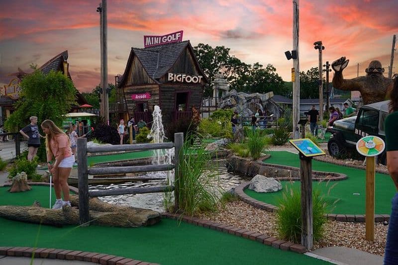 Branson Bigfoot Mini Golf
