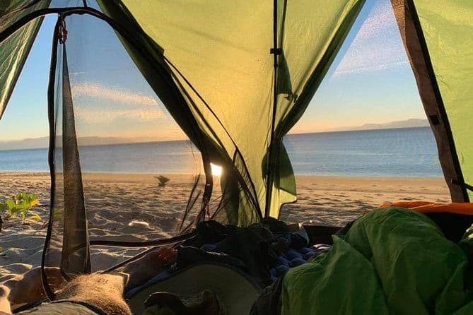 Billet Excursion d'une nuit en camping en kayak dans la baie de Batemans au départ de Canberra - Tout compris