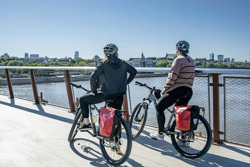 Visite à vélo de la nature et des points forts urbains de Varsovie