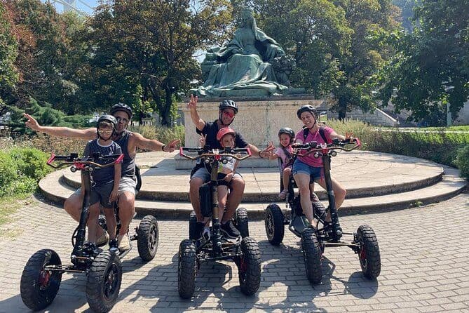 Visite guidée du château de Buda avec EZriders 4x4