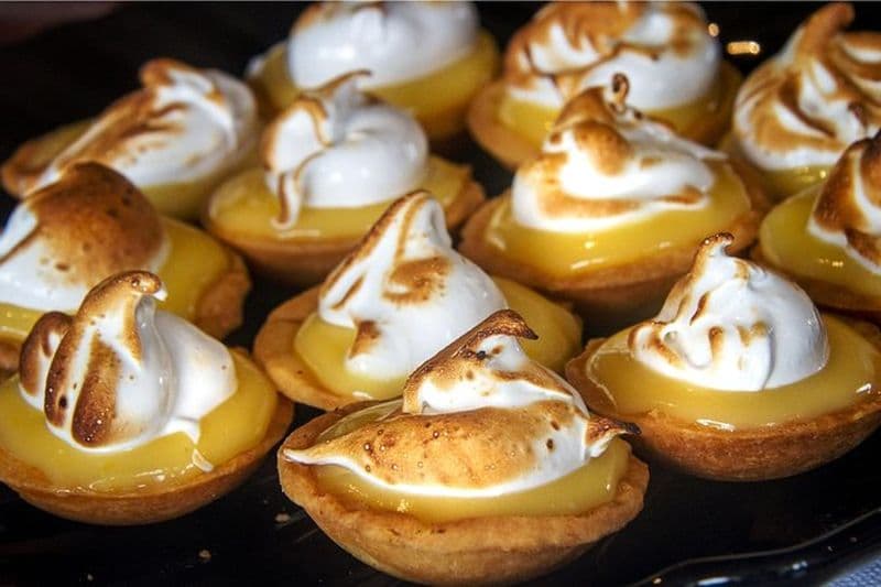 Visite du marché privé et cours de cuisine australienne avec un chef local chez elle