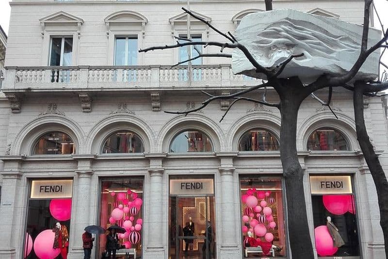 Billet Fendi Experience: l'essence pure de la haute couture romaine