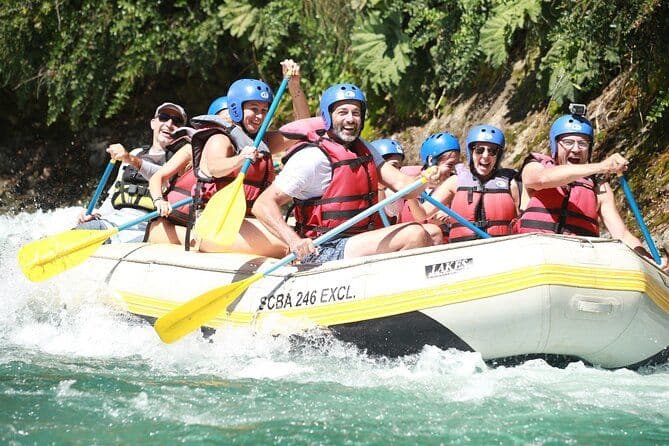 Excursion d'une demi-journée en rafting ou en canopée à Mendoza