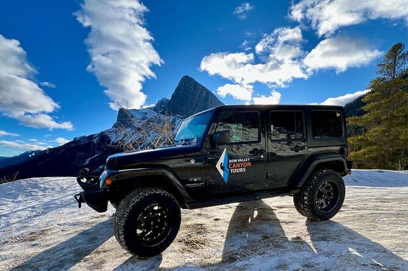 Visite privée d'une journée complète en jeep 4 par 4 à la découverte de Ghost Valley