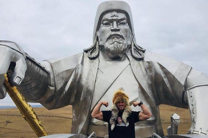 Statue de Gengis Khan, équitation et aventure culturelle (journée complète)