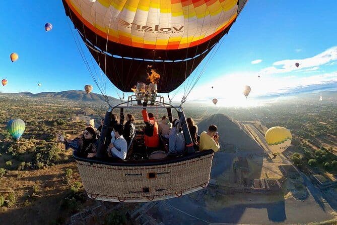 Vol en montgolfière au-dessus de Teotihuacán depuis Mexico / Volare