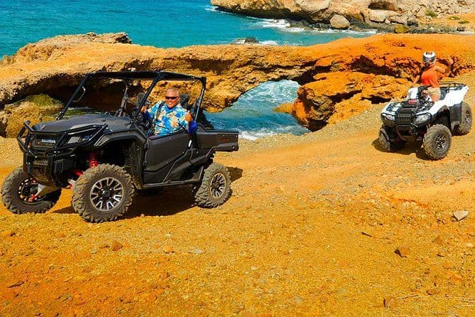 Billet Aruba UTV, aventure en VTT jusqu'à la plage secrète et la piscine souterraine